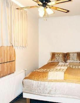 Guest house 27 Soley & 2*